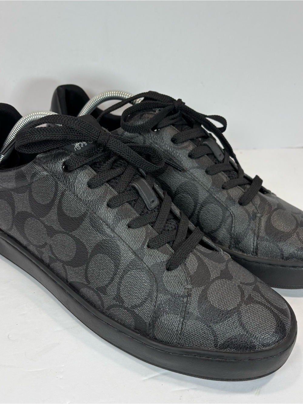 Coach Clip Signature Low Top Sneaker Charcoal/Black US Mens 11 D Great Condition